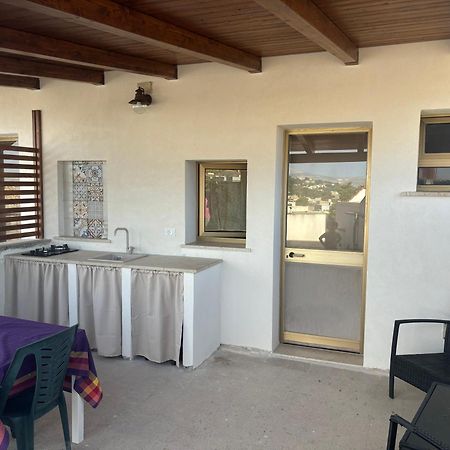 Camere Con Terrazzino Вальдериче Экстерьер фото